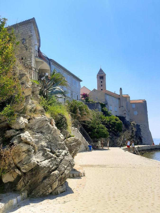 Apartments Stokic Rab Town Bagian luar foto